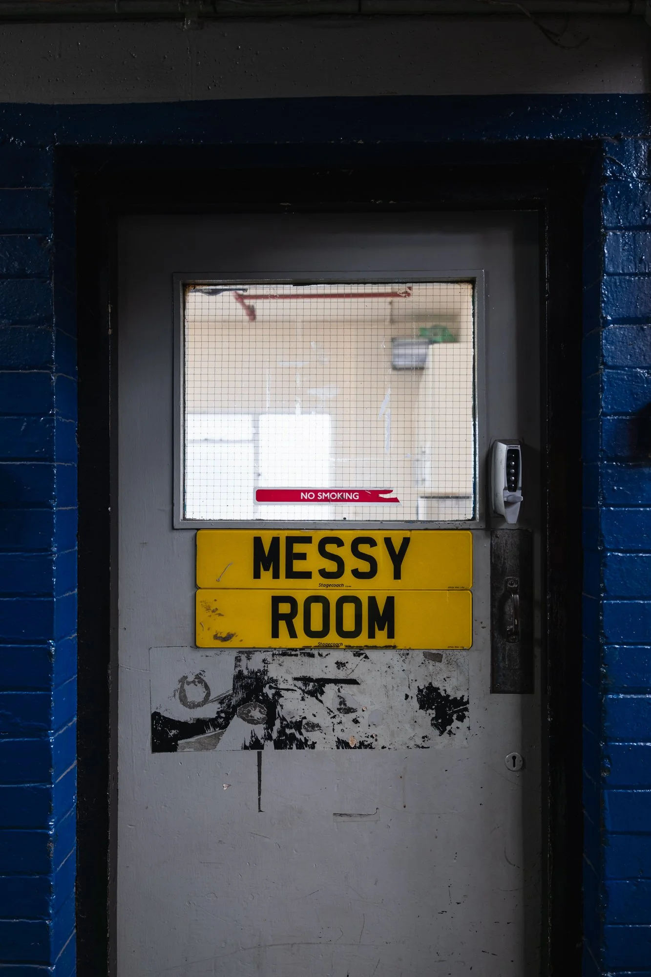 Blink Stagecoach candid documentary photography depot