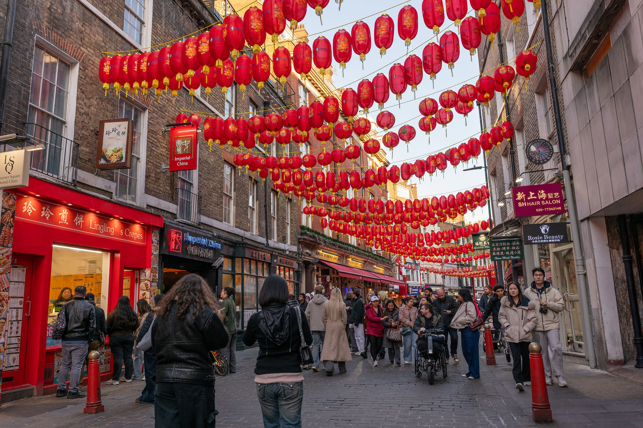Soho London nightlife couple, lifestyle photography