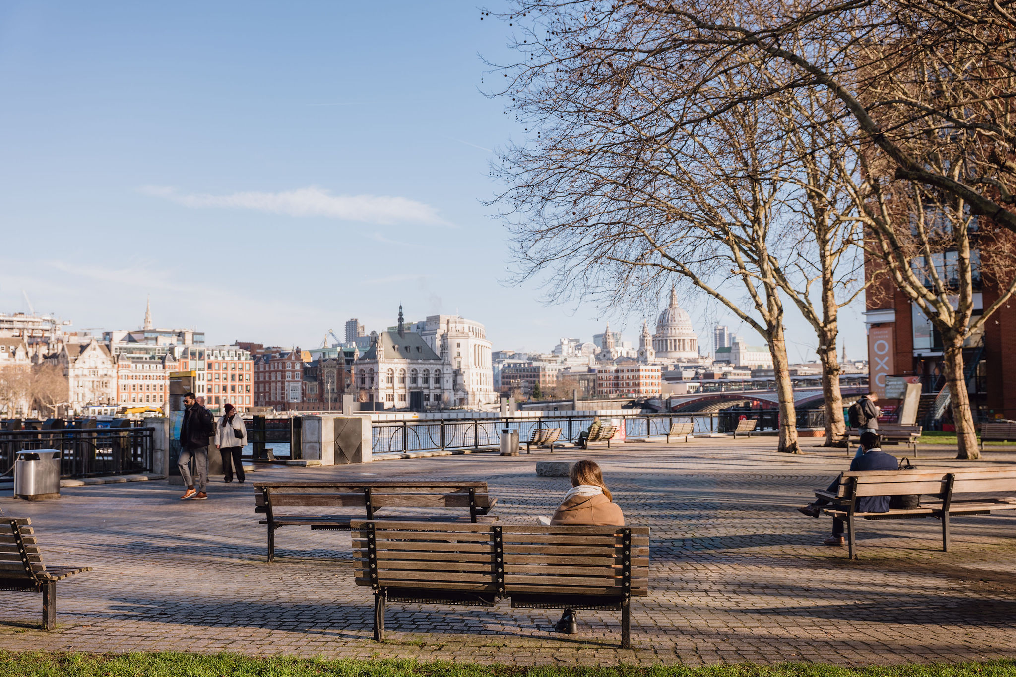London Southbank riverside scene, lifestyle photography