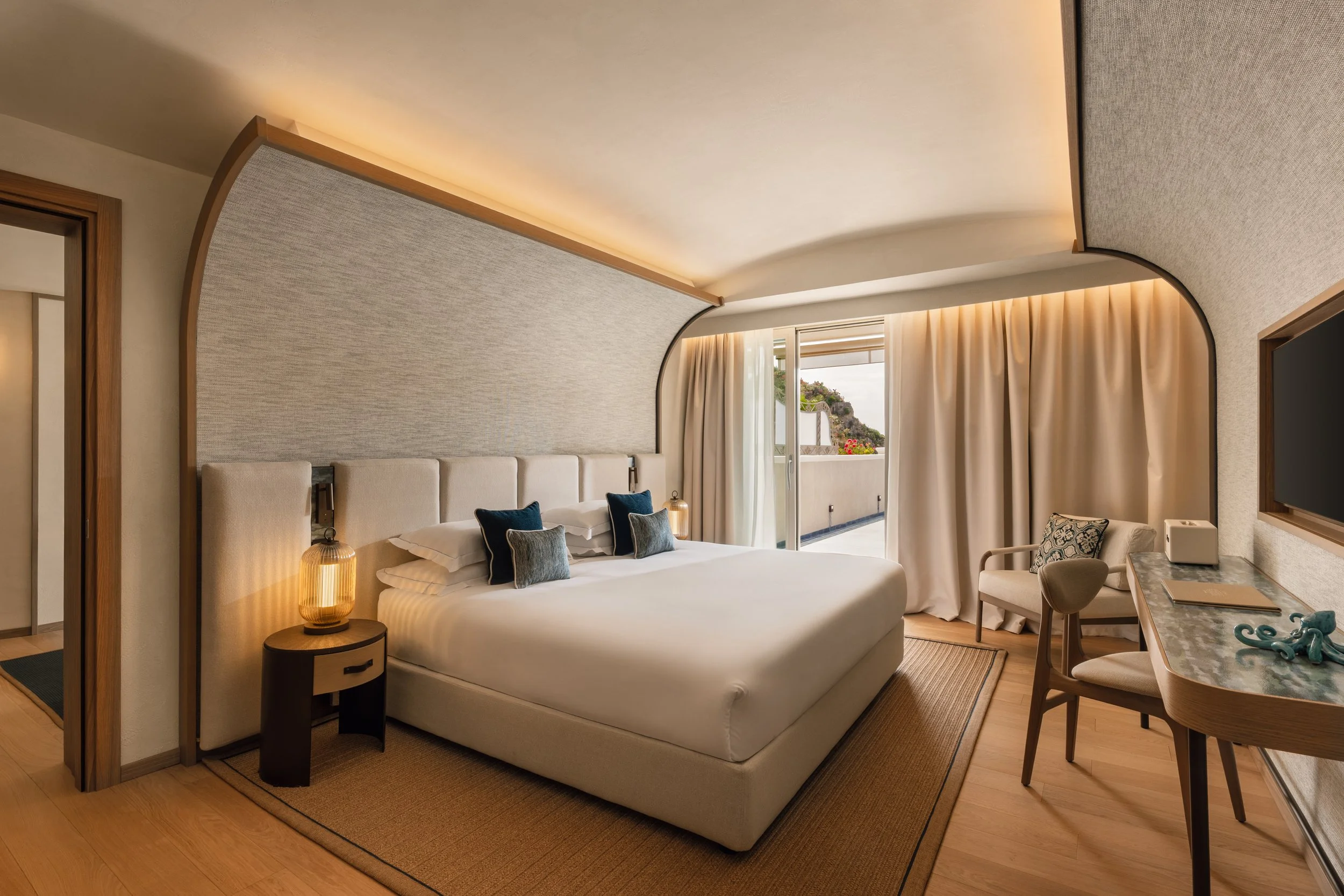 VRetreats Mazzar&ograve; Sea Palace — Executive Sea Suite interior photography