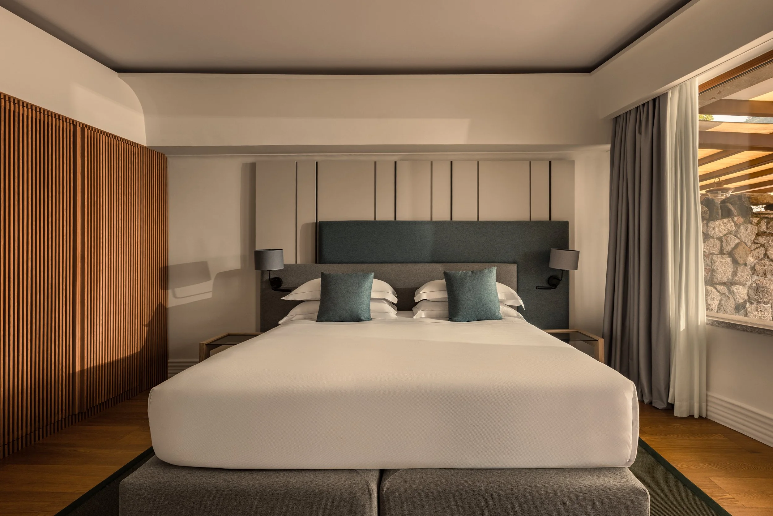 VRetreats Atlantis Bay — Sea View Junior Suite interior photography