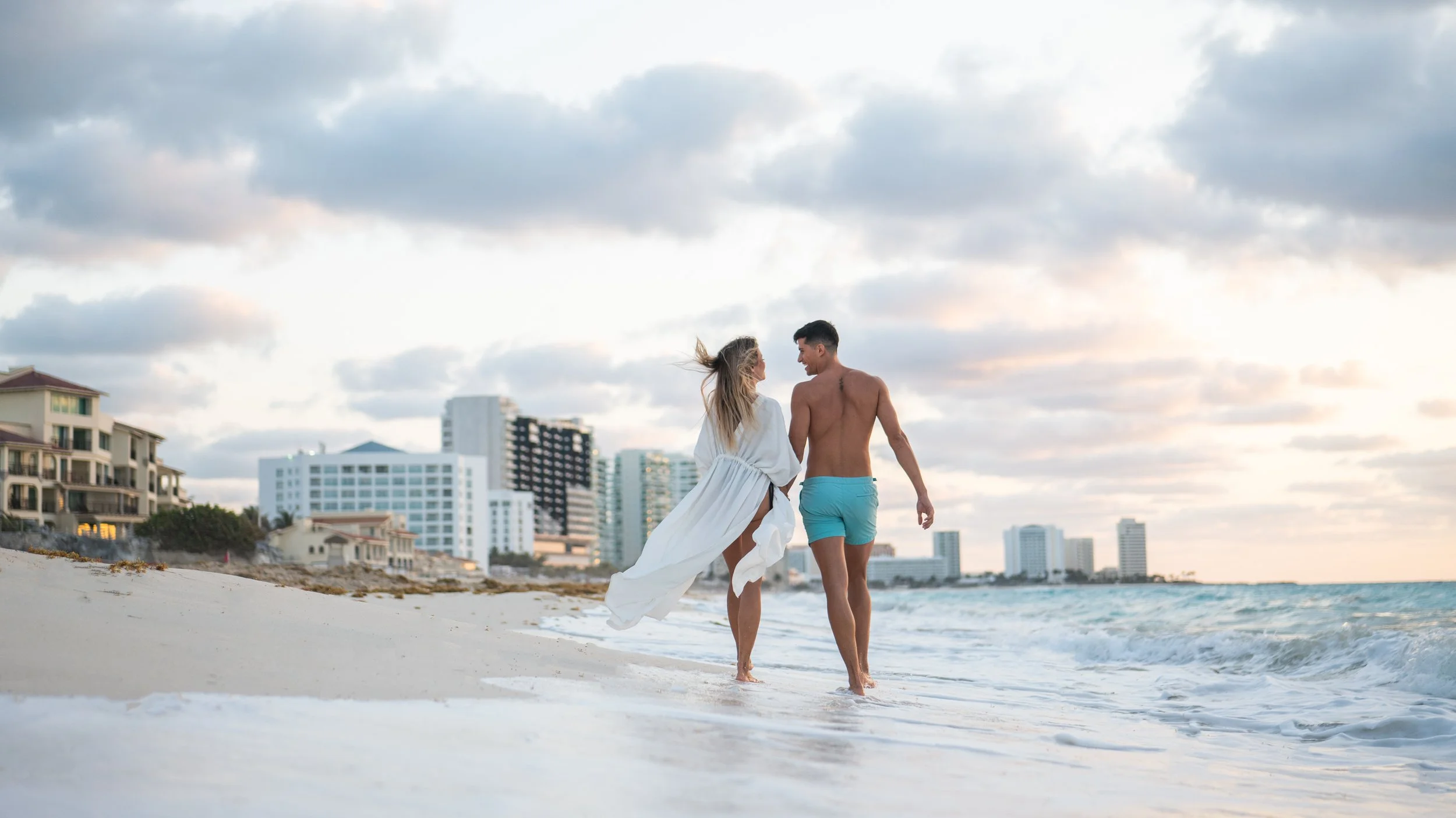 Wyndham Alltra Cancun resort pool photography